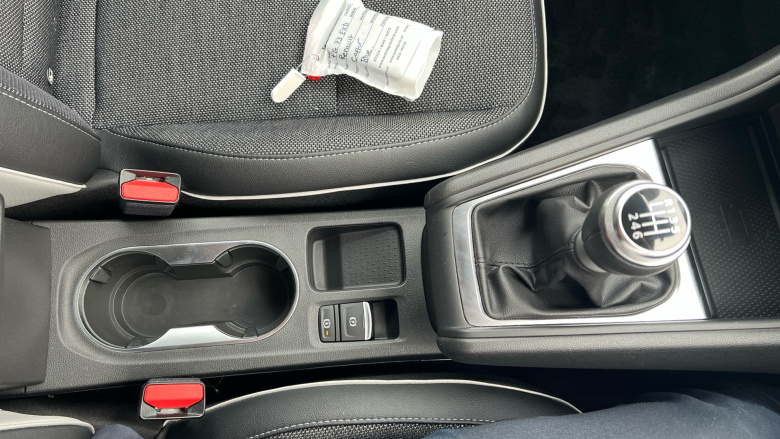 Renault Captur 1.0 TCE 90 Techno 5dr Petrol Hatchback